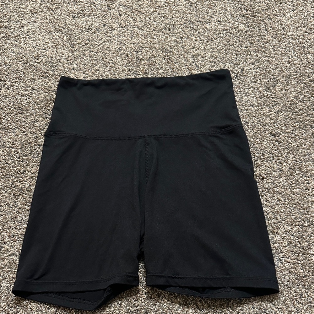 Black Women's High-Waisted Biker Shorts